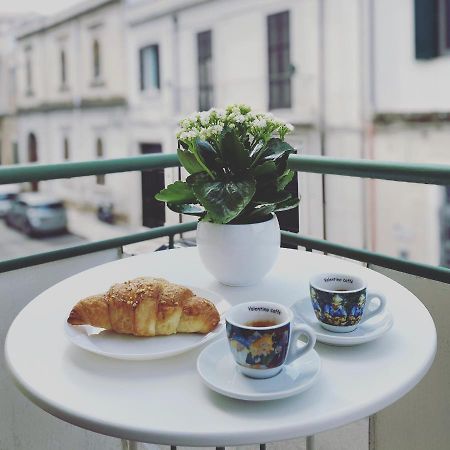 Bed and Breakfast Tre Santi Lecce Exterior foto