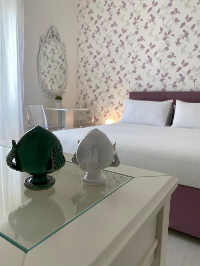 Bed and Breakfast Tre Santi Lecce Exterior foto